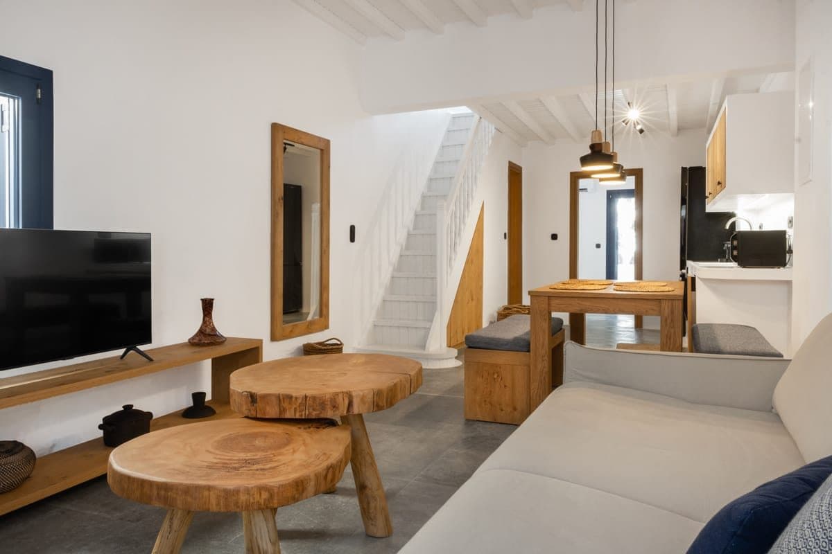 InTown Mykonos - Two-Bedroom Duplex House - 3